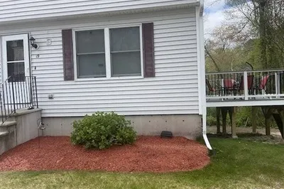101 Donohue Rd #19 1