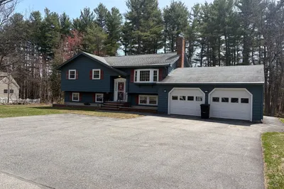 8 Barry Drive 1