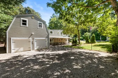 496 Santuit Newtown Rd 1
