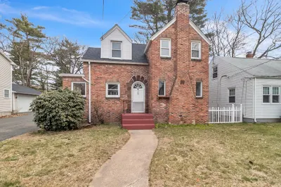 169 Carver St