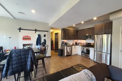 16 Preble St #1