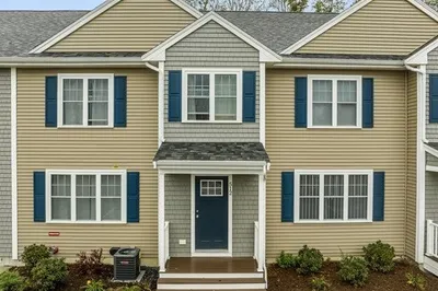 140 North Walker St #214