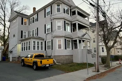 207 Oliver St #3