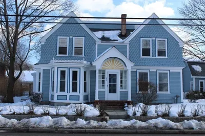 150 Middle St 1