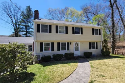 31 Hunnewell St #31 1