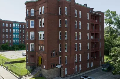 12 Oread St 1