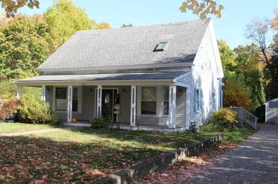 647 N Main St #2 1