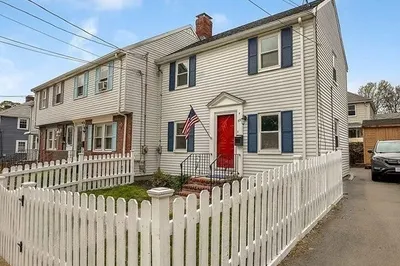 55 Wyllis Ave #NA