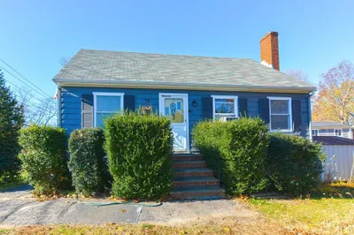 410 Park St 1