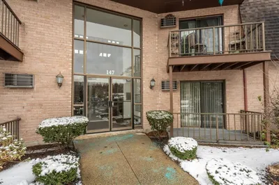 147 Sylvan St Unit 4B St #4B