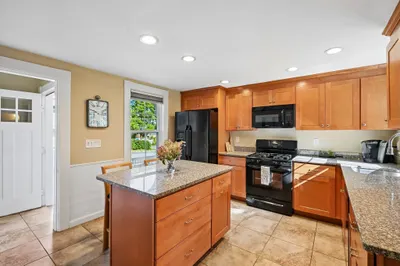 18 Highland Ave 1