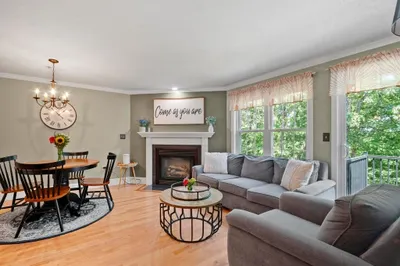 70 Bridle Cross Rd #70 1