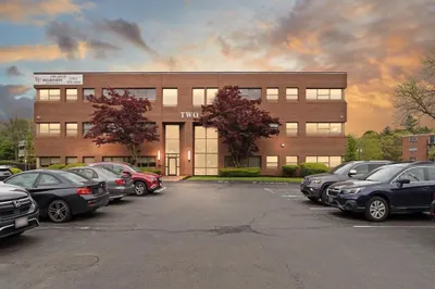 2 Main St #240 1