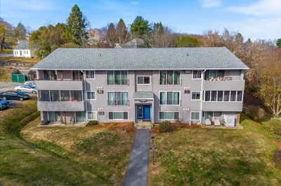 1 Glen Devin St #1