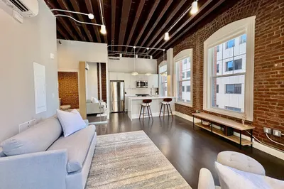 281 Franklin Street #603 1