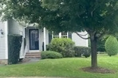 91 Country Squire Rd #91 1