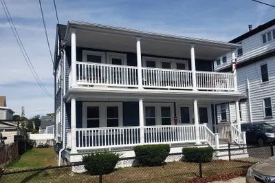 20 Mermaid Ave #1