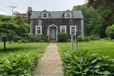 590 Slocum Rd 1