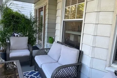 134 Middlesex Rd #1