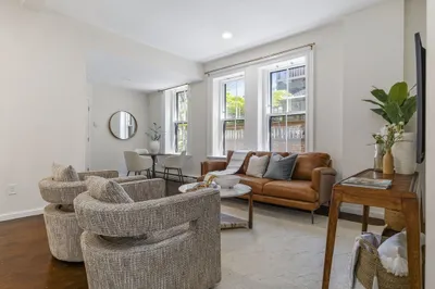 2-a Wellington St #2 1