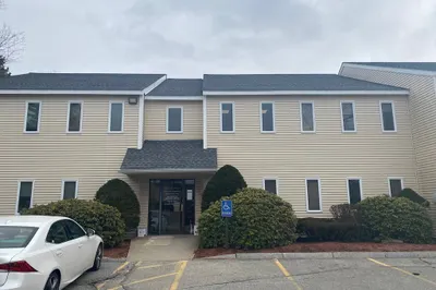 4 Courthouse Ln #12 1