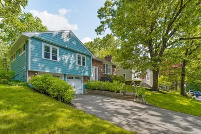 29 Deering Ave 1