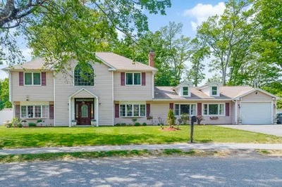 18 Terrane Ave 1