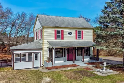 225 Groton Rd 1