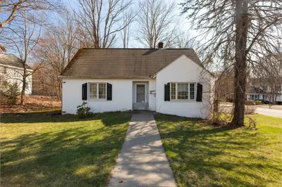 45 Cocasset St 1