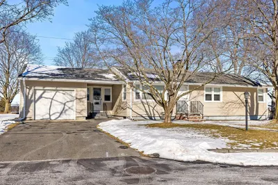 28 Mount Vernon Cir 1