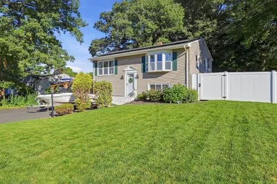 21 Circuit Ave 1