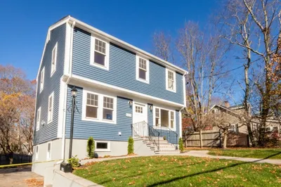 222 Allen St 1