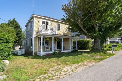 13 Borden Rd 1