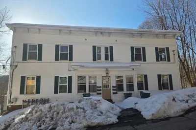 40 Garnet Street #4- 1st fl