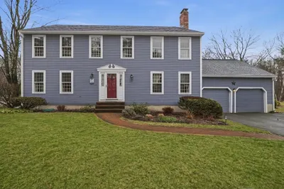 10 Berkeley Ln