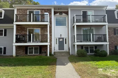 5 Chapel Hill Dr #11