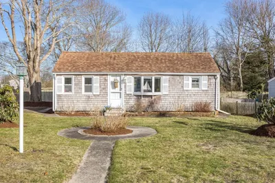 72 Lewis Rd 1