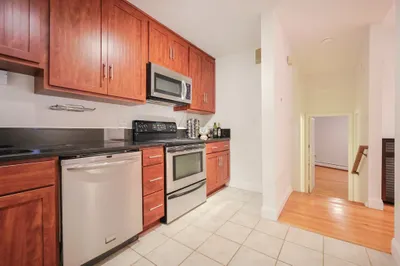 69 East Berkeley St #1 1