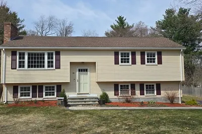11 Juniper Brook Rd 1