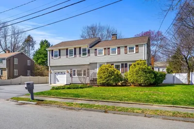 6 Crawford Dr