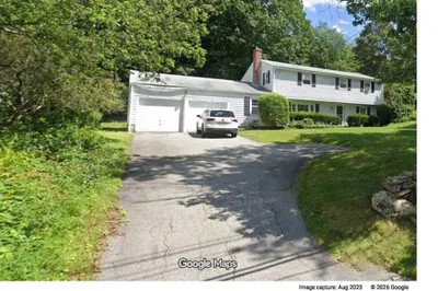 93 Main St 1