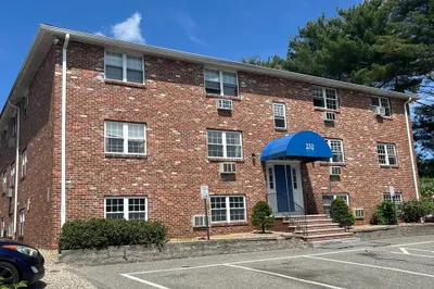 232 Low Street #2
