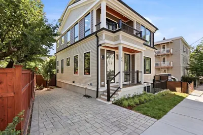 24 Newell St 1