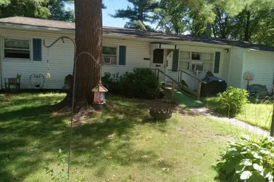 15 Island Rd