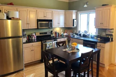 589 East Broadway #2 1