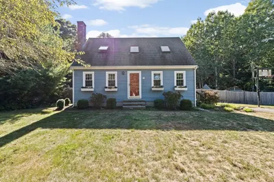 66 Maureen Way 1