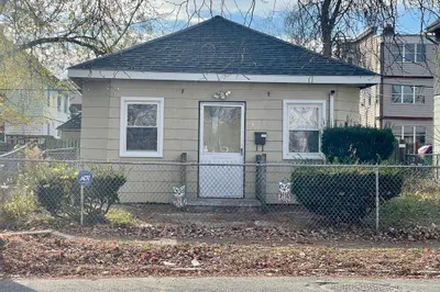 540 Armory St