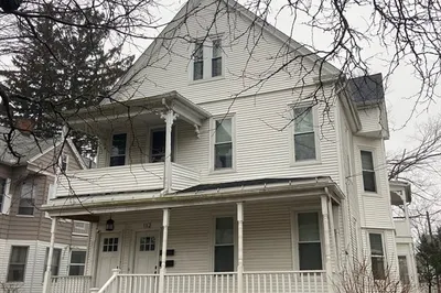 110-112 Nonotuck St