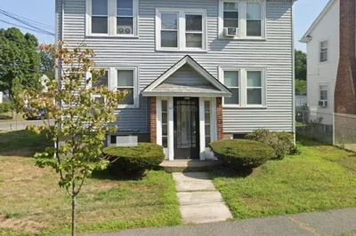 62 Willow Ave #2 1