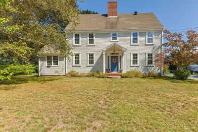 60 Gibbs Avenue 1